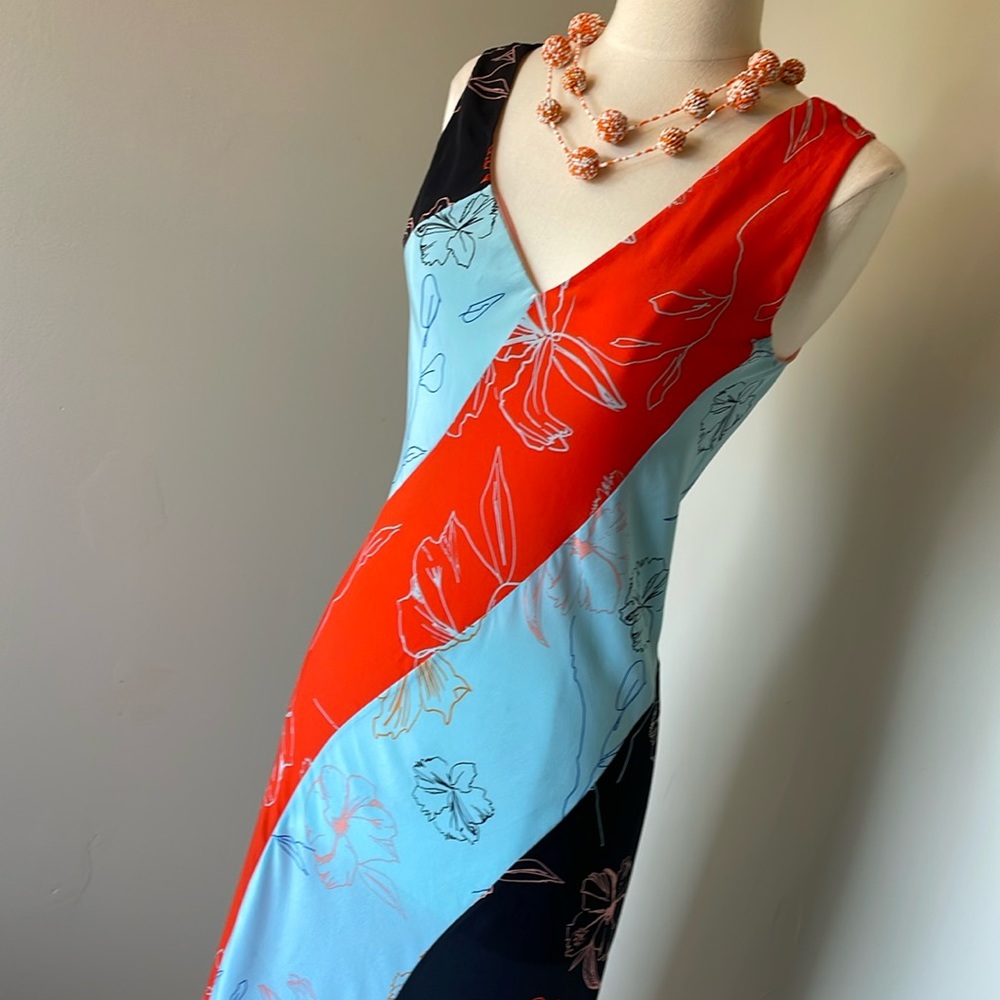 Diane Von Furstenberg, Fenelon, Silk V-neck Bias Dress, size 2